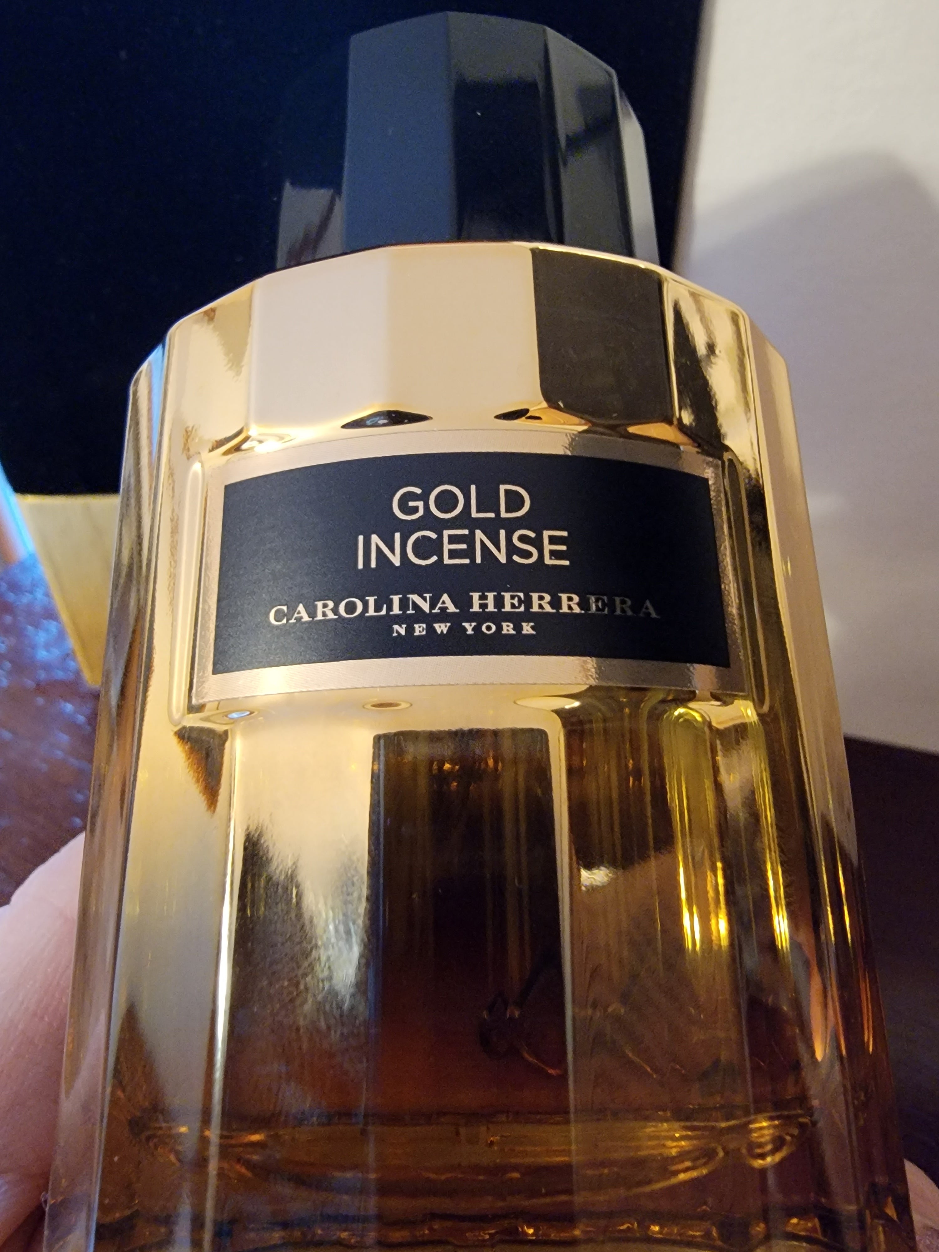 Gold Incense Carolina Herrera Eau de parfum 0.8ml 2ml 5ml sample HouseOfCherryNICHE