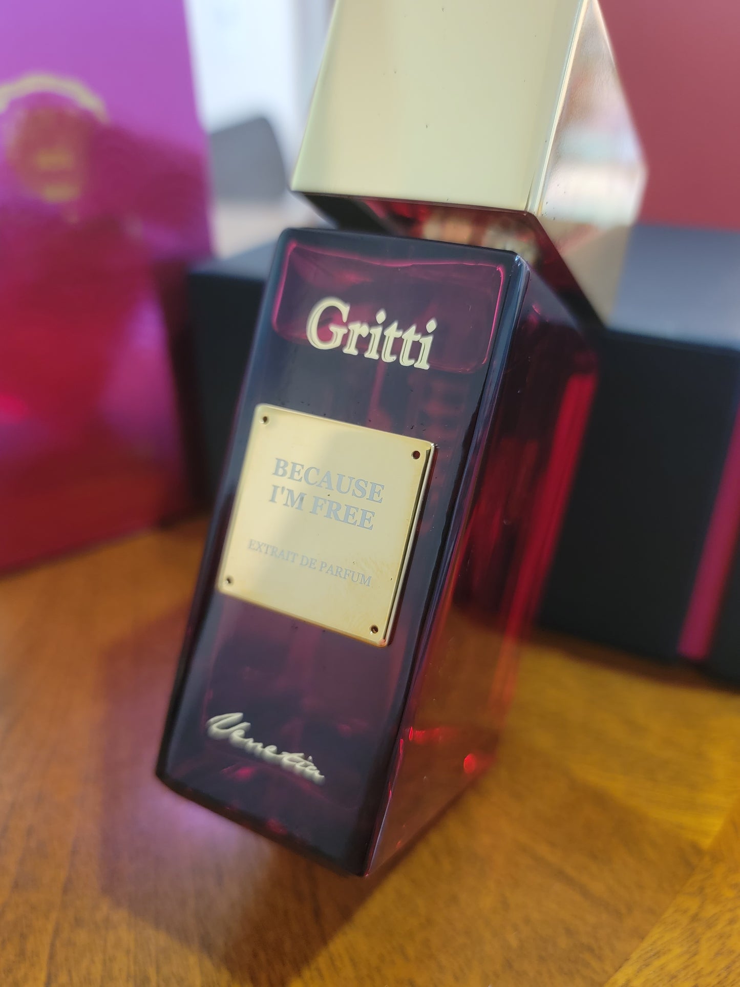 Because I'm Free - Gritti, Extrait de parfum 0.8ml, 2ml, 5ml sample