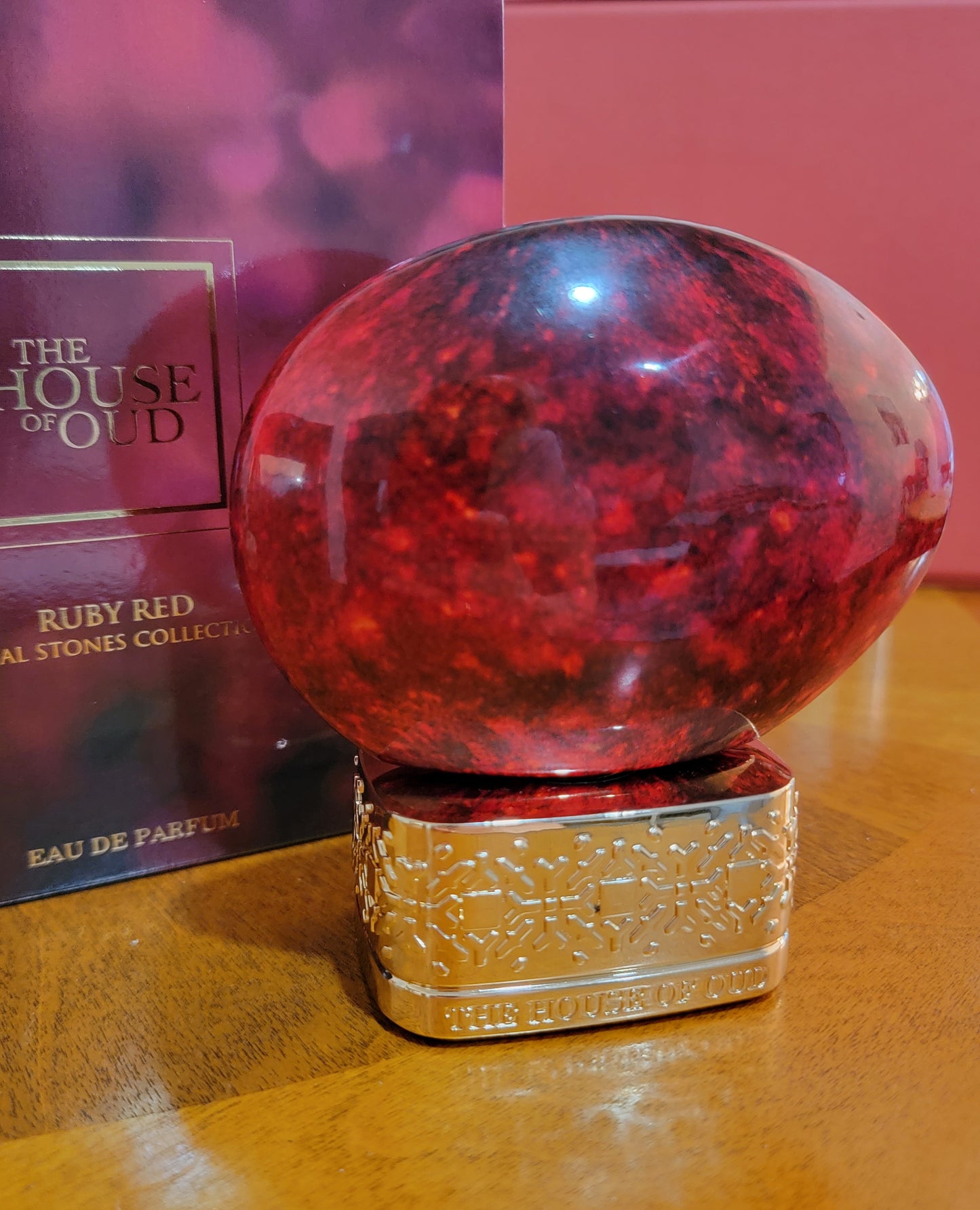 Ruby Red - The House of Oud, Eau de parfum 0.8ml, 2ml, 5ml sample