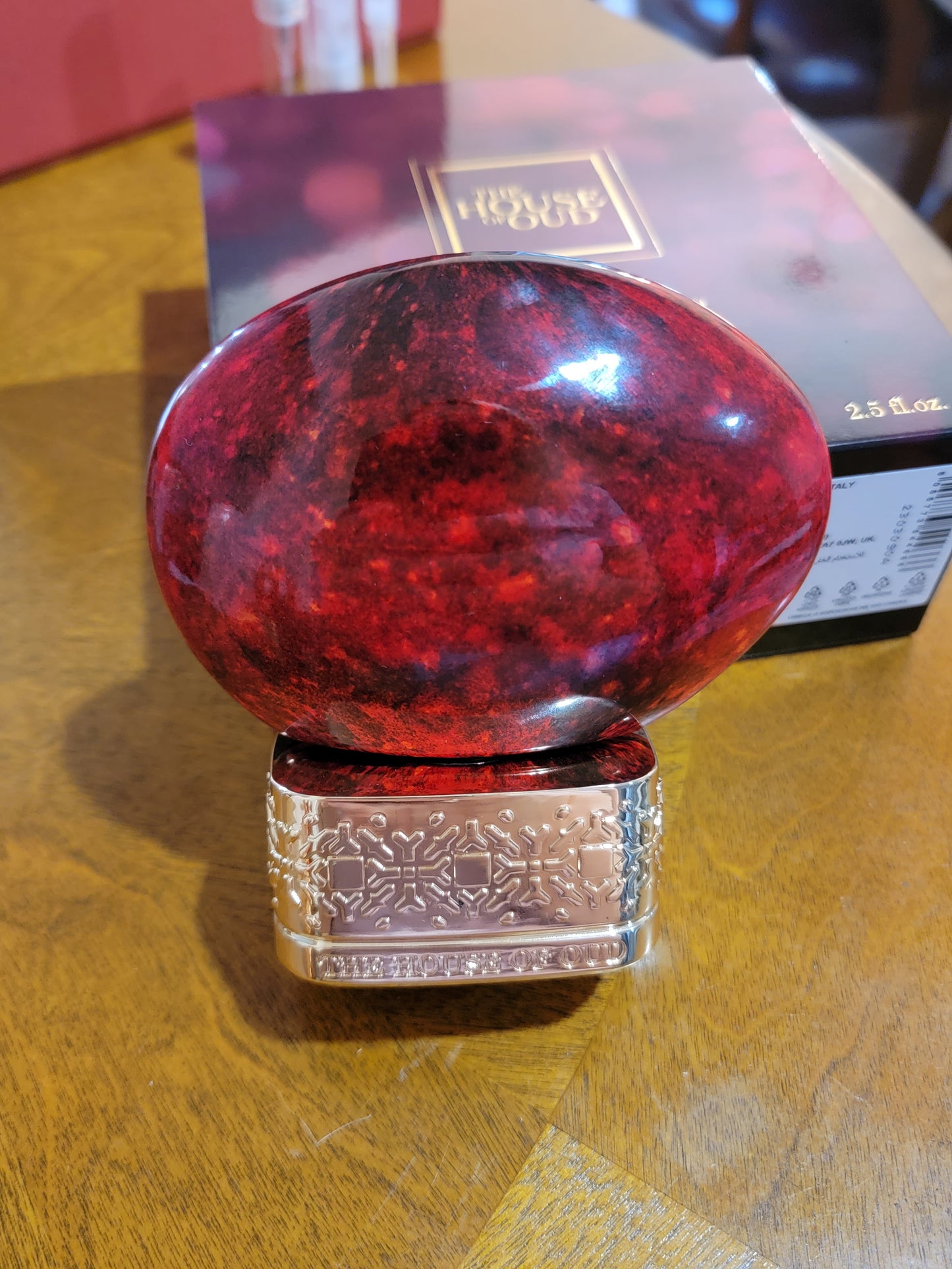 Ruby Red - The House of Oud, Eau de parfum 0.8ml, 2ml, 5ml sample