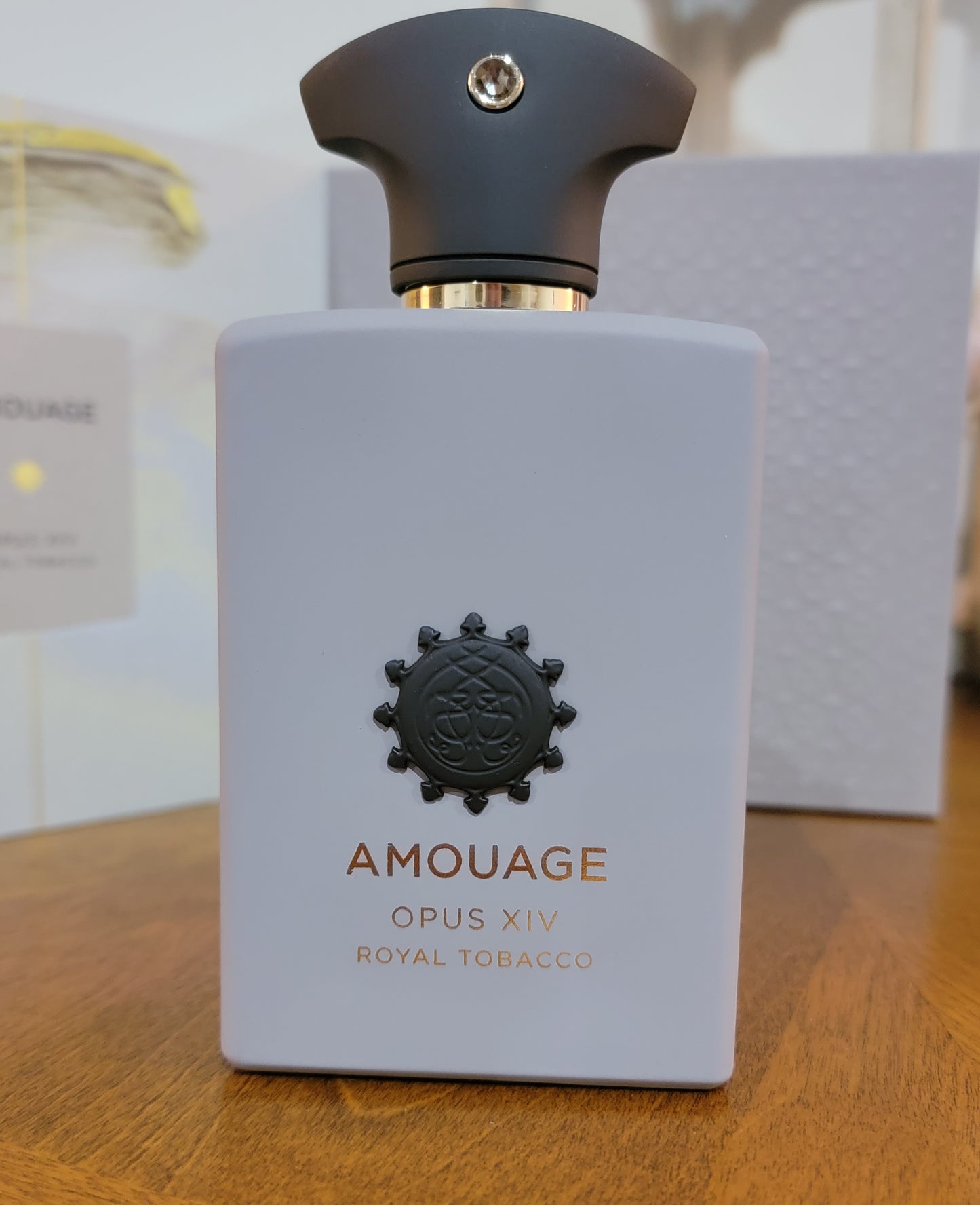 Opus XIV – Royal Tobacco - Amouage, Eau de parfum 0.8ml, 2ml, 5ml sample