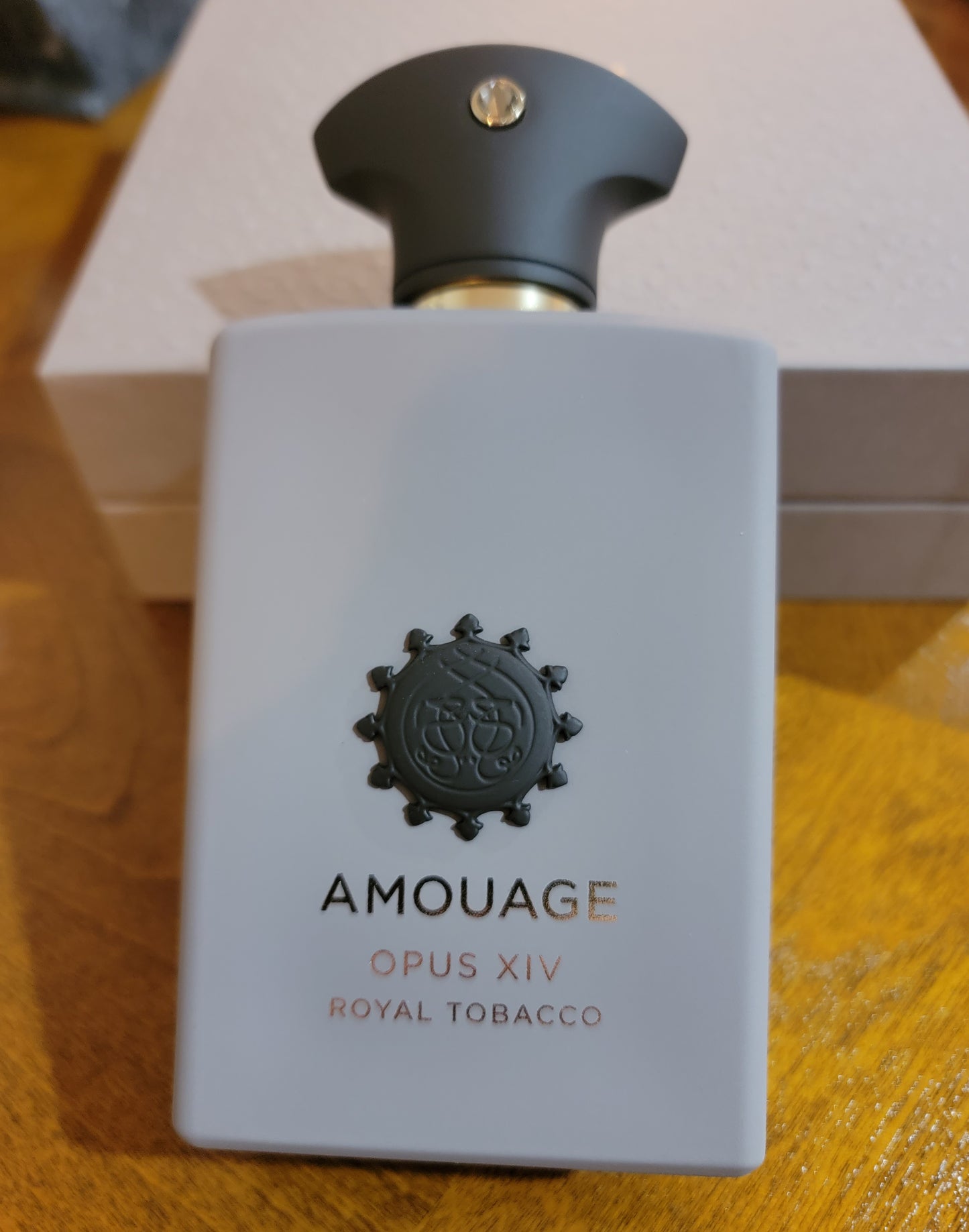 Opus XIV – Royal Tobacco - Amouage, Eau de parfum 0.8ml, 2ml, 5ml sample