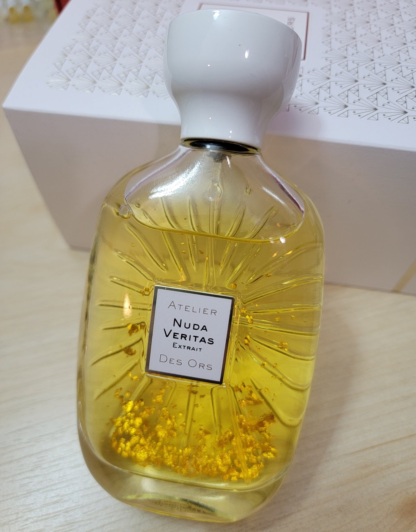 Nuda Veritas EXTRAIT - Atelier des Ors, Extrait de parfum 0.8ml, 2ml, 5ml sample